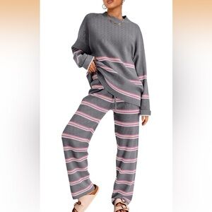 Illusory Striped Lounge Set